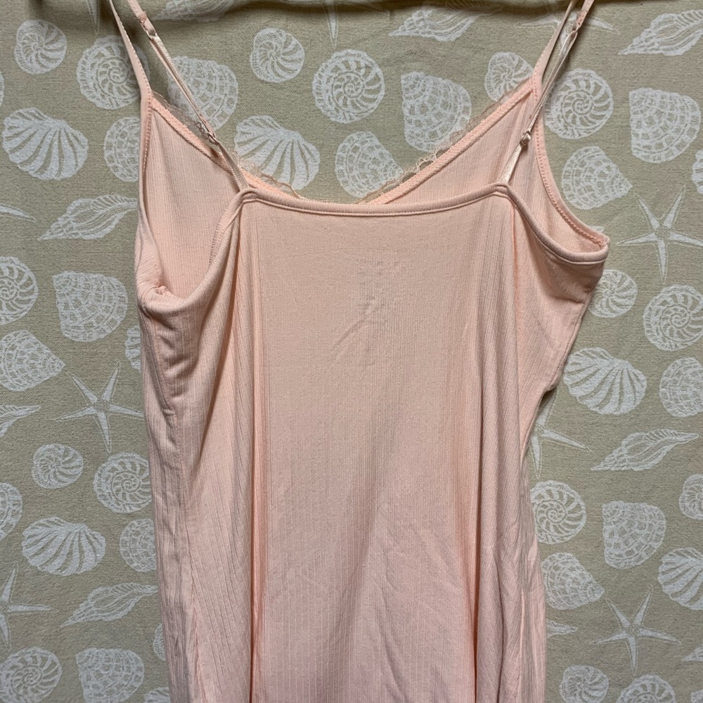 🛍Pink cami - Picture 3 of 3